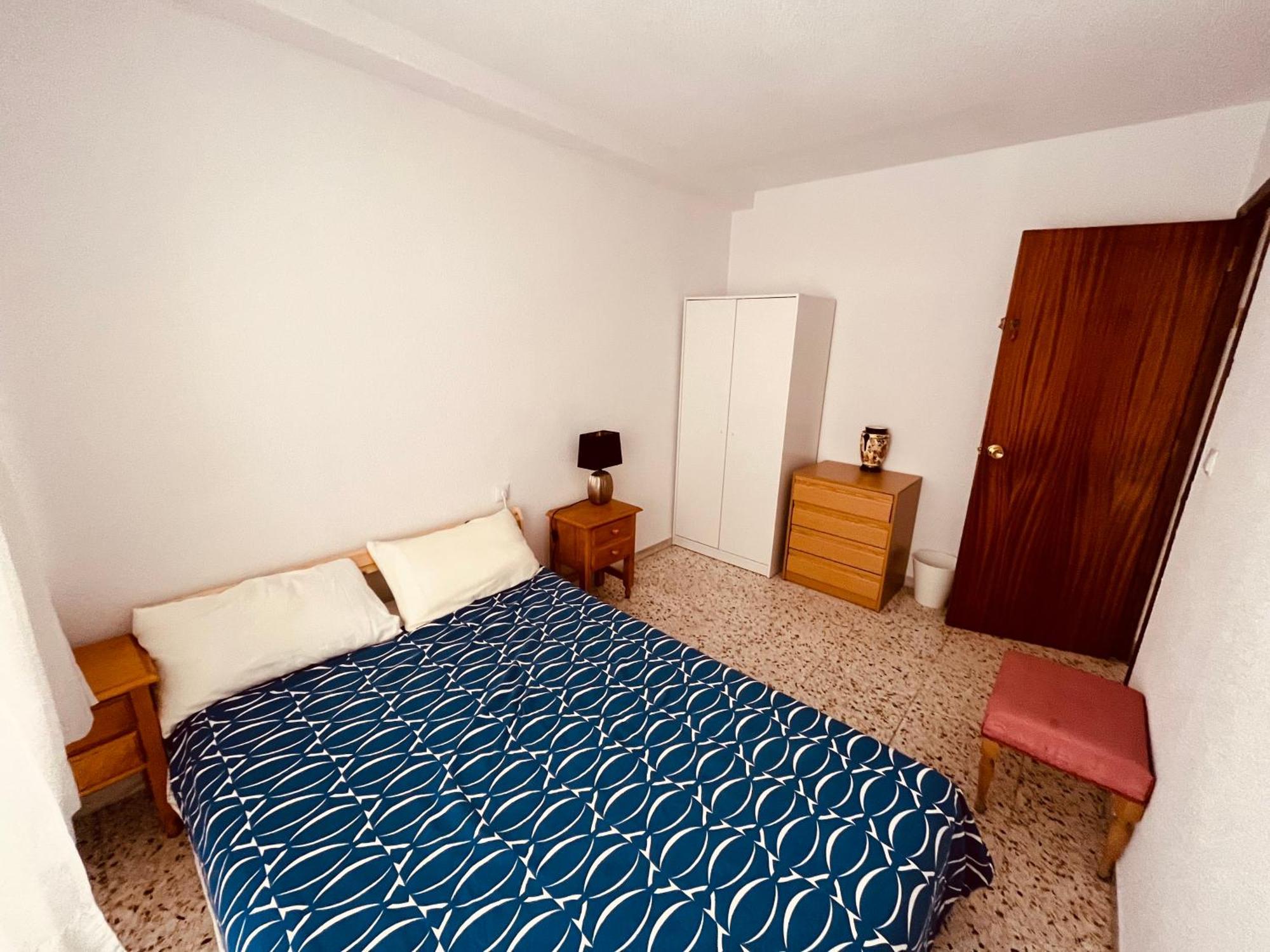 Uroczy Apartament Przy Playa De Los Locos Torrevieja Exteriör bild